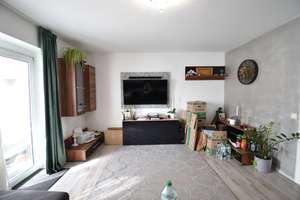 Wohnen im EG! Gepflegte 3-Zi-Whg mit Balkon – Kreyenbergstraße 11, 41751 Viersen – Vorschaubild 1