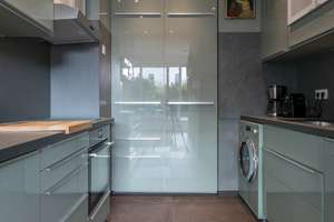 Ruhiges Hinterhaus | Luxus-Neubau mit 24 m² Süd-West-Terrasse | Tiefgarage – Greifswalder Str. 15, 10405 Prenzlauer Berg, Berlin – Vorschaubild 14