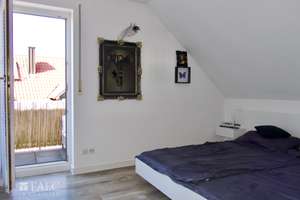 Einfach Mehr: Top 2-Zimmer-DG-Wohnung, modernisiert, EBK, Balkon, Garage. Ruhige Wohnlage. – Die vollständige Adresse der Immobilie erhältst du vom Anbieter., 85055 Nordost, Ingolstadt – Vorschaubild 6
