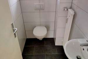 Geräumige 3 Zimmerwohnung mit Balkon - frisch saniert!! – Gerhart-Hauptmann-Straße 6, 47226 Rheinhausen-Mitte, Duisburg – Vorschaubild 7