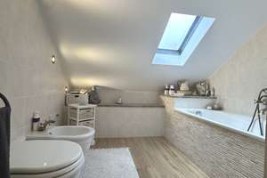 PLATZWUNDER mit grüner OASE:HAUS ca. 95 m² WOHNFLÄCHE zzgl. ca. 64 m² ZUSÄTZLICHE FLÄCHE  und KELLER – Die vollständige Adresse der Immobilie erhältst du vom Anbieter., 50733 Nippes (Ortsteil), Köln – Vorschaubild 21