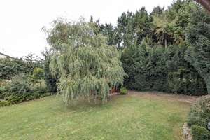 5- Zimmer-Bungalow mit repräsentativem Innenleben, großem Garten und ruhiger Lage! Nähe Schwimmbad. – Die vollständige Adresse der Immobilie erhältst du vom Anbieter., 55450 Langenlonsheim – Vorschaubild 23