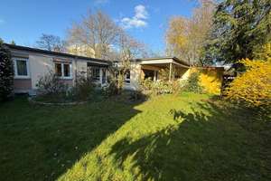 Einfamilienhaus Bungalow auf 650 m² großem Grundstück mit 142 m² Wfl.+ 90 m² Nfl. in ruhiger Lage! – 60439 Niederursel, Frankfurt am Main – Vorschaubild 2