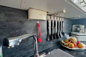 Property thumbnail 6