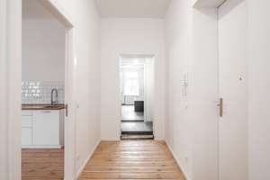 Denkmalgeschützes Ensemble in Weißensee - freie 4-Zimmerwohnung – Caseler Straße 2, 13088 Weißensee, Berlin – Vorschaubild 5