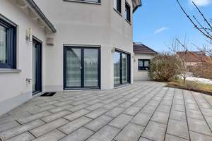 Exklusives Architektenhaus! Energieeffizientes EFH mit gepflegtem Garten in begehrter Lage – Die vollständige Adresse der Immobilie erhältst du vom Anbieter., 95463 Bindlach – Vorschaubild 7