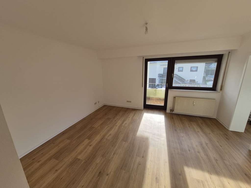 Immobilie in Bad Soden-Salmünster - Schnuckeliges Immobilien-Osterei !  Einzugsfertig renovierte, hüsche und solide Eigentumswohnung - Bild 2