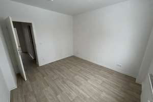 Genau das Richtige! Frisch renovierte 3-Zimmer-Wohnung mit großem Balkon! – Astonstraße 52, 39116 Sudenburg, Magdeburg – Vorschaubild 4