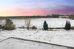 Ein Zuhause für die Familie -
Zwangsversteigerung – Kitzingen (Kreis) – Vorschaubild 2