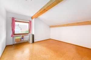 Sehr viel Platz für Ihre Familie! Geräumiges Einfamilienhaus in Pfakofen! – Regensburg (Kreis) – Vorschaubild 16