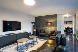 Schönes 4-Zimmer-Einfamilienhaus in Wuppertal mit perfekter Aussicht, Terrasse, Garage & Stellplatz – Wuppertal – Vorschaubild 4