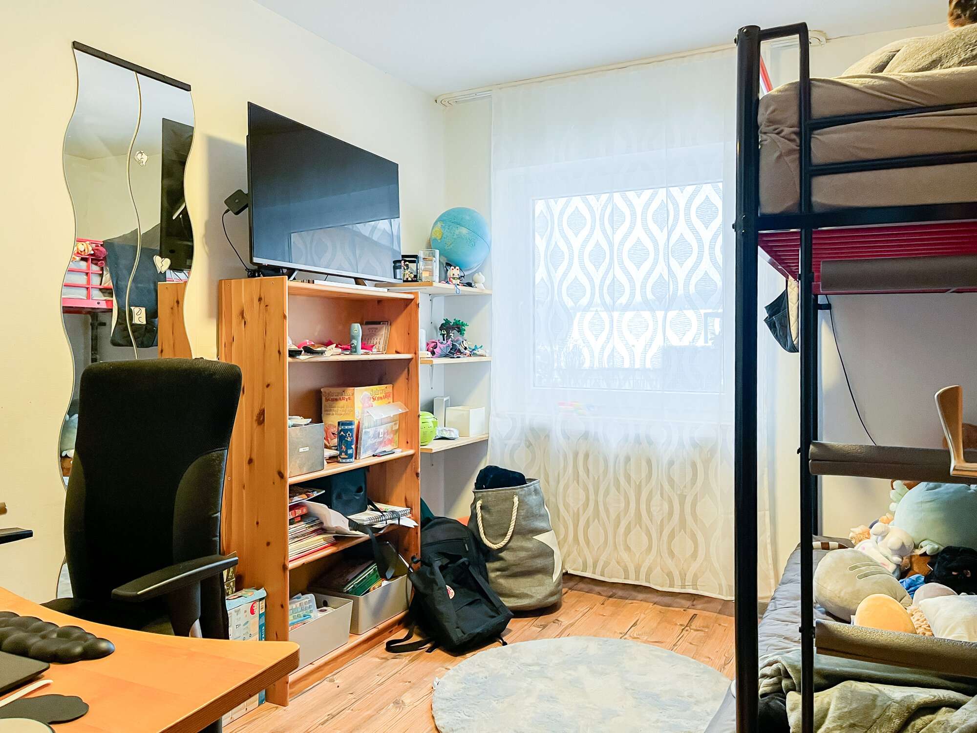 Immobilie in Höpfingen - Wohnen mit Perspektive: Zweifamilienhaus mit Pool, Terrassen und viel Platz für Familie & Zukunft - Bild 4