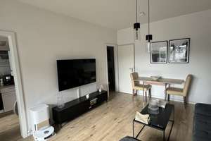 * ab 01.08. * schöne 3-Zimmer, Sonnenbalkon, Duschbadezimmer! – Gitschiner Str. 97, 47053 Hochfeld, Duisburg – Vorschaubild 2
