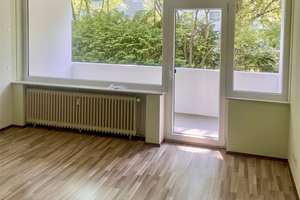 Möbliertes 1-Zimmer-Apartment mit Loggia und Tiefgaragenstellplatz in Bonn-Auerberg