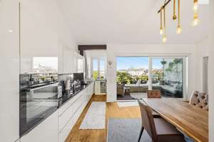Außergewöhnliches Penthouse mit Loftcharakter, Terrasse und beeindruckender Raumhöhe