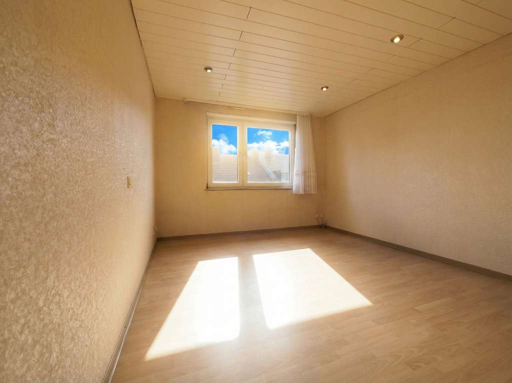Immobilie in Saarbrücken - Eigennutzung oder Kapitalanlage! Klassische 3 ZKB Wohnung in Saarbrücken! - Bild 1