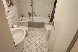 Gemütliche 2 ZKB-Wohnung mit Einbauküche u. Kfz-Stellplatz ab 01.02.2026 – Thujaweg 7, 76149 Neureut, Karlsruhe – Vorschaubild 3