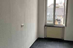 Eine schicke 3 ZKBB Altbauwohnung sucht nette Mieter. – Goebenstraße 0, 65195 Wiesbaden – Vorschaubild 15