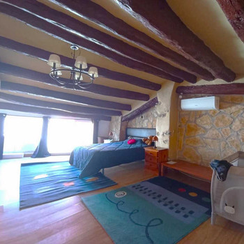 Entdecken Sie dieses wundervolle Dorfhaus, ein idealer Rückzugsort für Liebhaber von Natur und Ruhe!