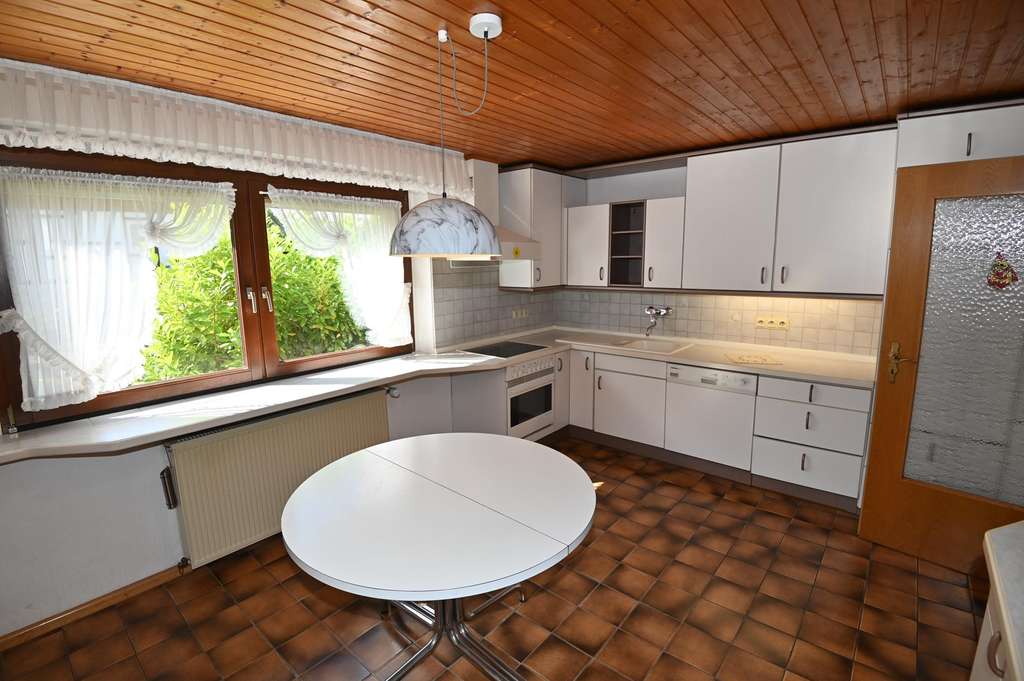 Immobilie in Burgwald - Schickes gepflegtes Einfamilienhaus in schöner Lage in Burgwald-Bottendorf - Bild 2