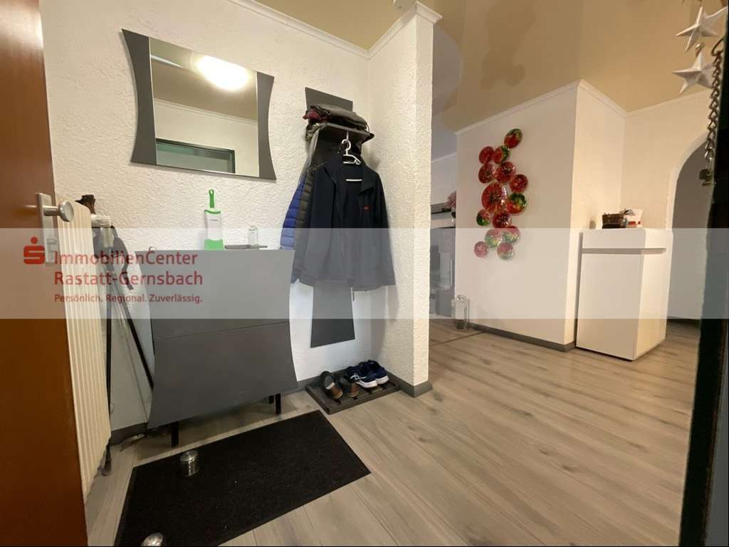 Immobilie in Rheinmünster - Gepflegte 3,5-Zimmer-ETW mit Loggia, Garage und Stellplatz in Rheinmünster-Greffern
 - Bild 2