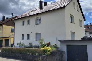 Schönes 8-Zimmer-Haus in Heimerdingen – Die vollständige Adresse der Immobilie erhältst du vom Anbieter., 71254 Ditzingen – Vorschaubild 1