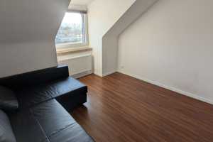 WG geeignete Dachgeschoß Wohnung in Aachen – Zeppelinstr 67, 52068 Aachen – Vorschaubild 5
