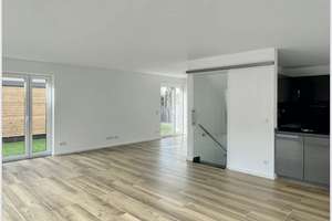 Geräumiges 6-Raum-Einfamilienhaus mit luxuriöser Innenausstattung und EBK in München Allach