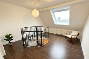 Sanierte DG-Maisonette - Ideal als Kapitalanlage | Loggia | Weitblick | Provisionsfrei