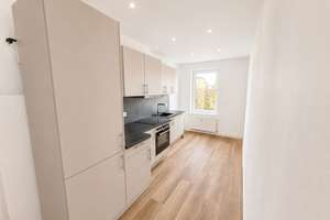 Helle 3-Zimmer-Wohnung mit Einbauküche in Berlin-Freienwalder Straße – Freienwalder Straße 20, 13359 Gesundbrunnen, Berlin – Vorschaubild 4