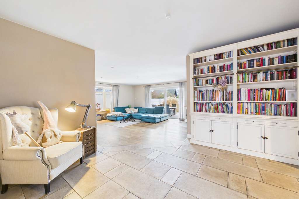 Immobilie in Ahaus - Exklusive Familienresidenz mit privatem Spa-Bereich in ruhiger Sackgassenlage - Bild 1