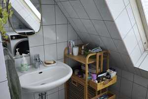 Schöne DG Wohnung Küche Balkon nähe Südbad – Am Knappenberg 39, 44139 Dortmund – Vorschaubild 8