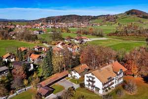 Historisches Mehrfamilienhaus mit zusätzlichem Baurecht – Die vollständige Adresse der Immobilie erhältst du vom Anbieter., 83727 Schliersee – Vorschaubild 3