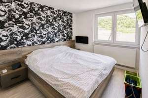 Charmantes Reihenmittelhaus - Ruhige Lage, grüner Garten, viel Potenzial  – Die vollständige Adresse der Immobilie erhältst du vom Anbieter., 73312 Geislingen an der Steige – Vorschaubild 7