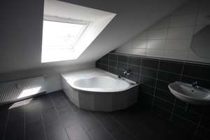 4- Zi Maisonette Wohnung in ruhiger Lage mit Balkon und Stellplatz / WBS ERFORDERLICH !! – Cuxhavenerstr. 9, 42279 Oberbarmen, Wuppertal – Vorschaubild 13