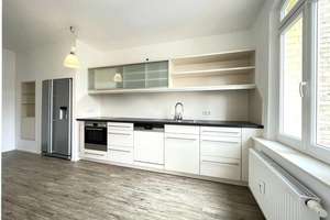 Stadtleben auf schönste Art: Moderne 2-Zimmer-Wohnung mit Balkon in Nürnberg-St. Leonhard – Die vollständige Adresse der Immobilie erhältst du vom Anbieter., 90439 St. Leonhard, Nürnberg – Vorschaubild 2