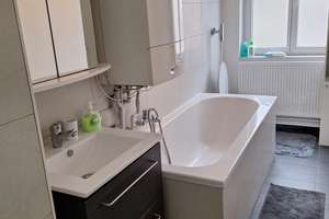 Helle 3-Zimmer Wohnung mit Balkon und EBK in Stuttgart West, U-Bahn 90 m. Schöne Lage! – Rosenbergstrasse 202, 70193 Kräherwald, Stuttgart – Vorschaubild 13