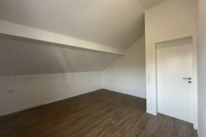Charmante 2,5-Zimmer Dachgeschosswohnung in Stuttgart-Riedenberg – Die vollständige Adresse der Immobilie erhältst du vom Anbieter., 70619 Riedenberg, Stuttgart – Vorschaubild 21