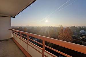 *Jetzt anmieten und 800 Euro Gutschein sichern - Großzügige 3 Zimmer Wohnung mit Balkon* – Wegastraße 18, 4205 Grünau-Nord, Leipzig – Vorschaubild 1
