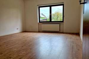 Geräumiges Einfamilienhaus mit Garage in Nümbrecht – Oberelbener Str. 12, 51588 Nümbrecht – Vorschaubild 3