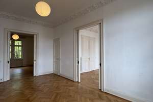 Stilvoller Altbau mit Originalelementen in zentraler Lage – Die vollständige Adresse der Immobilie erhältst du vom Anbieter., 65185 Mitte, Wiesbaden – Vorschaubild 3