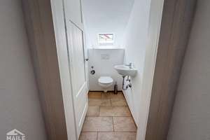Großzügige 6 Zimmer Wohnung in zentraler Lage - WG geeignet – Bopserstraße 9, 70180 Heusteigviertel, Stuttgart – Vorschaubild 10