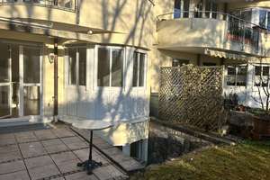 Ohne Provision: 2 Zimmer EG Mais.-Whg. mit Garten und Tiefgaragenplatz