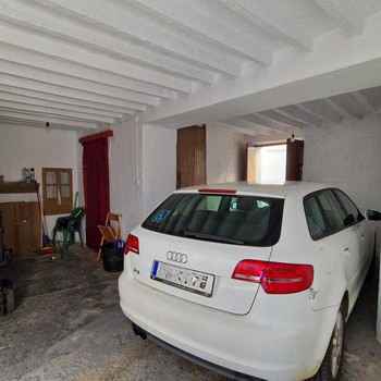 Gelegenheit zur Renovierung nach Ihrem Geschmack in Álora!