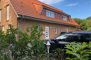 Gepflegte Doppelhaushälfte mit 4 Zimmern und 2 Stellplätzen in Aumund-Hammersbeck – Die vollständige Adresse der Immobilie erhältst du vom Anbieter., 28755 Aumund-Hammersbeck, Bremen – Vorschaubild 1