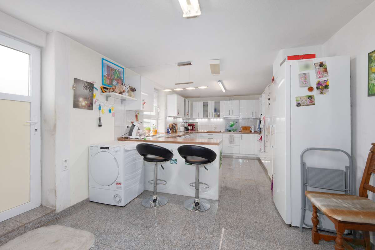 Immobilie in Dettenheim - Einfamilienhaus mit großem Garten in ruhiger Lage von Dettenheim - Bild 6