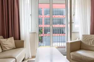 1. Möbliertes Apartment - Zentral und luxuriös Gemütliches – Charlottenstraße 60, 40210 Stadtmitte, Düsseldorf – Vorschaubild 8
