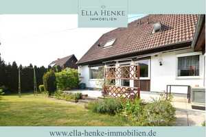 Großzügiges Einfamilienhaus mit 5 Zimmern, Keller + Garage... – Goslar (Kreis) – Vorschaubild 1