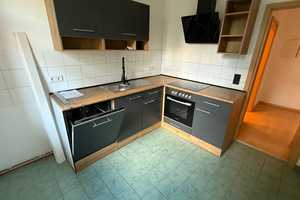 Inkl. EBK /  Bad mit Dusche / Laminat ! – Helmholzstraße 48, 9131 Chemnitz – Vorschaubild 1