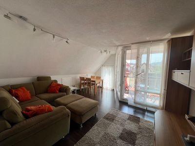 Stilvolle voll möblierte 3-Zimmer-Maisonette-Wohnung in der Innenstadt von Aalen